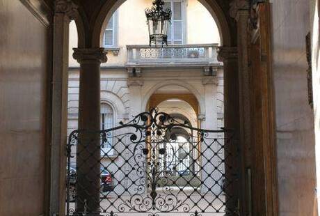 Advance Operations Management School