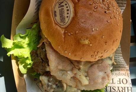 Monsters Cooks Street Food Milan