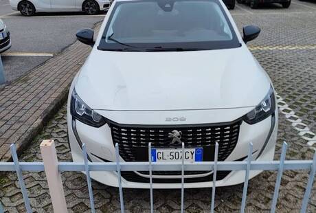 Noleggio Auto Milano - Noleggio Auto di Lusso Milano - Car Multiservice Rent