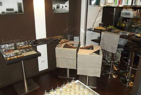Victor Cafe'