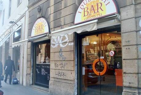 I Due Poeti Caffétteria